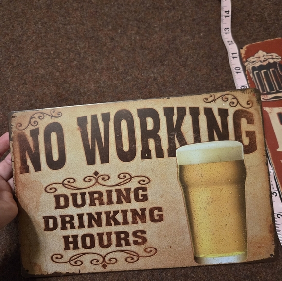 Set of Signs - Picture 2 of 3